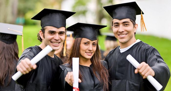 Becas para Estudiantes Hispanos